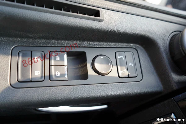 Foton Auman Galaxy Cross Edition 680hp 6X4(10 wheels) AMT Tractor Truck Cab (2) | 86Trucks