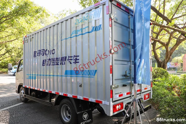 Foton Aumark X 158 hp 4X2(6 wheels) 4.14m single-row van light truck Body (3) | 86Trucks