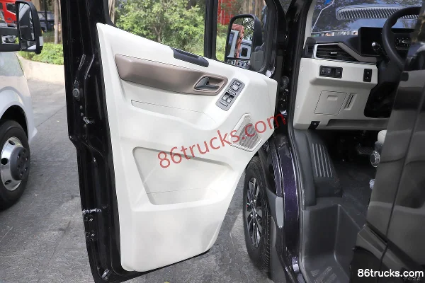 Foton Tuyano Damai 2024 Commercial Edition 149hp 2T Diesel 7-Seat Manual Long Wheelbase Mid Roof Passenger Van (Single Rear Tire) Cab (2)
