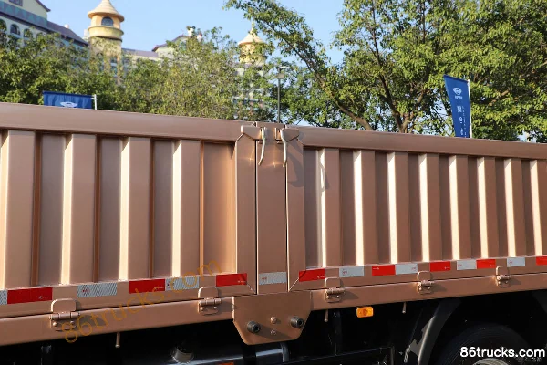 Foton Shenglong ES5 Pro 240 hp 6X2(8 wheels) 6.8m Side Panel Cargo Truck Body (2) | 86Trucks