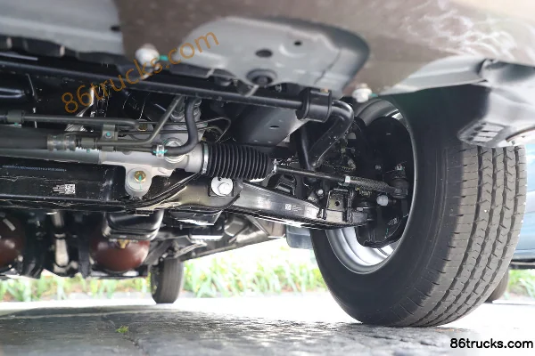 Foton Business Vehicle Fenjing G5 2023 Comfort 160hp 2.4L Gasoline 9-Seat Light Bus Chassis (3) | 86Trucks