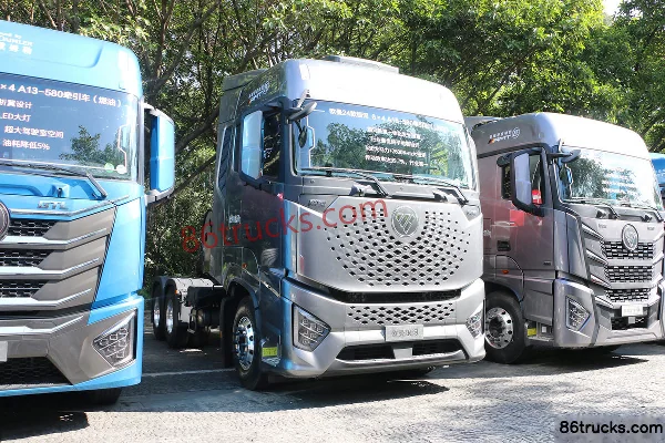 Foton Auman Galaxy 580hp 6X4(10 wheels) LNG automatic tractor truck Exterior