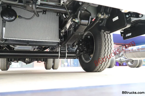 Foton V-Card 2L Gasoline 144 hp 4X2(6 wheels) Dongan 5-Speed 3.815m Single Row Flatbed Mini Truck Chassis (3) | 86Trucks