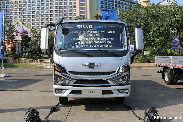 Foton Times Linghang Grand G 163ch 4X2(6 roues) 4.17m cabine simple plateau léger (WLY 8 vitesses) Extérieur (2) | 86Trucks