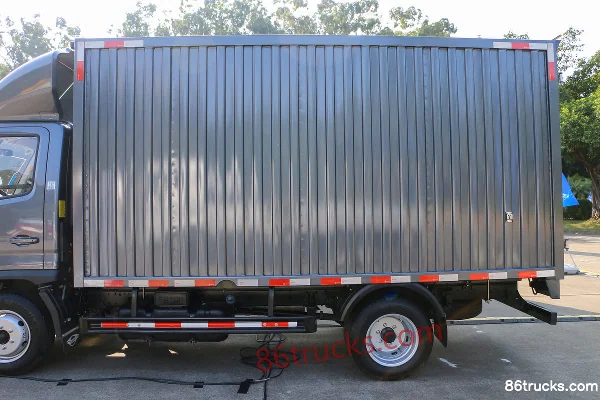 Shidai Linghang S1 Chuangye Edition 2L Gasoline 144hp 4X2(6 wheels) Dongan 5-speed 3.8m Single Row Box Mini Truck Body (2) | 86Trucks