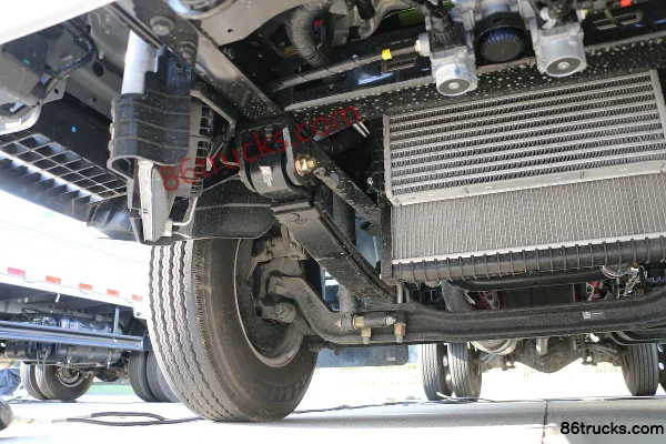 Foton Times Linghang Grand G 172ch 4X2(6 roues) 4.17m cabine simple plateau léger Châssis (2) | 86Trucks