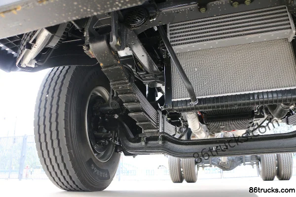 Foton Ollin Big Bee Mini Pro 170hp 4X2(6 wheels) 4.17m half-cab flatbed cargo truck Chassis (2) | 86Trucks