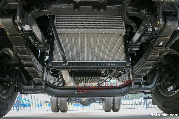 Foton Ollin Big Bee Mini Pro 170hp 4X2(6 wheels) 4.17m half-cab flatbed cargo truck Chassis (1) | 86Trucks