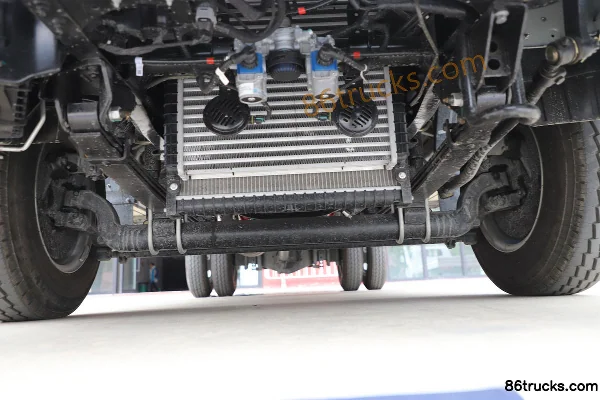 Foton Aoling M Card 132hp 4X2(6 wheels) 3.19m double-row flatbed mini truck (air brake)(wide track) Chassis (1) | 86Trucks