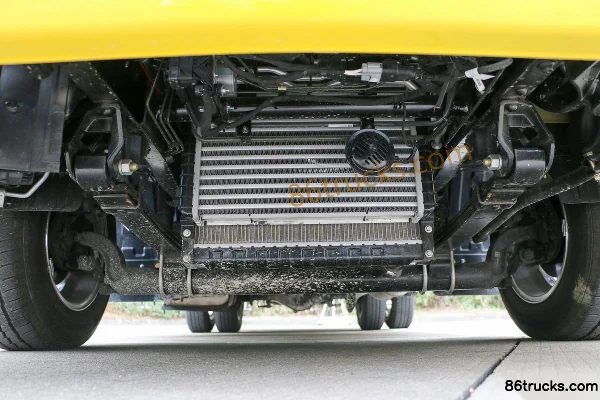 Foton Aoling M Card 122 ch 4X2(6 roues) camion nacelle élévatrice Châssis (1) | 86Trucks