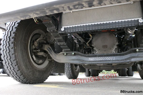 Foton Auman Planet 31T 8X4(12 wheels) 6.86m³ Pure Electric Concrete Mixer Truck 350kWh Chassis (2) | 86Trucks