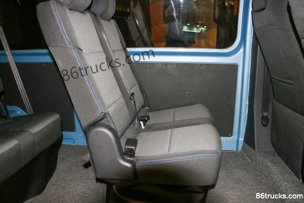 Foton commercial vehicle Tuyano Big V Business Luxury Edition 152hp 2.0L gasoline 7-seat passenger van (single rear tire) Body (3) | 86Truck
