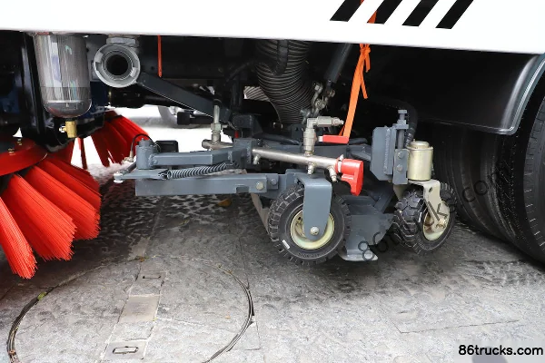 Foton Zhilan ET5 4X2(6 roues) camion balayeur à pile à combustible (Proloco) 504,58 kWh Carrosserie (3) | 86Trucks