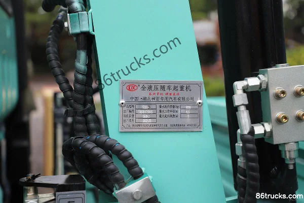 Foton Auman M Card 132hp 4X2(6 wheels) 2.6m Truck-Mounted Crane (Shenbai Heavy Industry) (China VI) Body (3) | 86Trucks