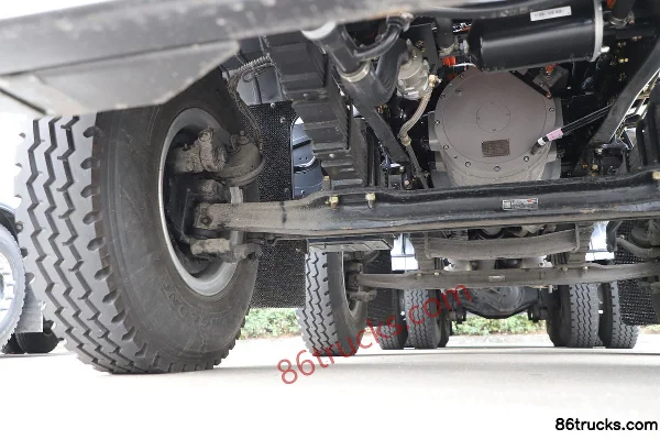 Foton AumanGTL Zhixiang Edition 31T 8X4(12 wheels) 5.8m battery-swap pure electric dump truck 350kWh Chassis (2) | 86Trucks