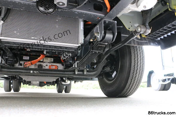 Foton ES1 4X2(6 wheels) Electric Tow Truck Chassis (3) | 86Trucks