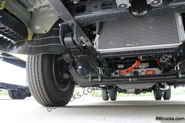 Foton ES1 4X2(6 wheels) Electric Tow Truck Chassis (2) | 86Trucks