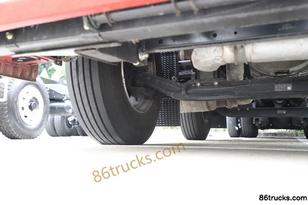 Foton Auman GTL Star Wing Edition 360hp 8X4(12 wheels) Oil Tank Truck Chassis (2) | 86Trucks