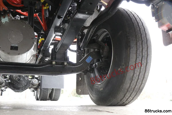 Proton Auto Charging Version 6X4(10 wheels) Pure Electric Tractor Truck 256.43kWh Chassis (3) | 86Trucks