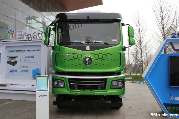 Proton Auto Charging Edition 31T 8X4(12 wheels) 7.2m Electric Dump Truck 256kWh Exterior (2) | 86Trucks