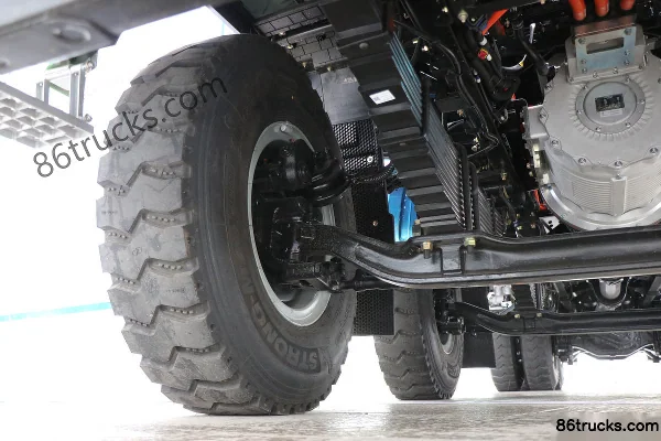 Proton Auto Charging Edition 31T 8X4(12 wheels) 7.2m Electric Dump Truck 256kWh Chassis (3) | 86Trucks