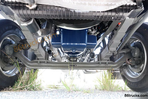 Sinotruk HOWO TX 270 hp 4X2(6 wheels) 9.6m Wing Open Van Cargo Truck (China VI) (Weichai) (8-speed) Chassis (1) | 86Trucks