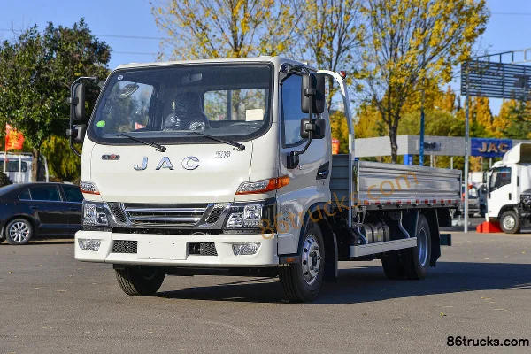 JAC Junling V5 150hp 4X2(6 wheels) 4.22m single-row flatbed light truck (China VI) Exterior (3) | 86Trucks