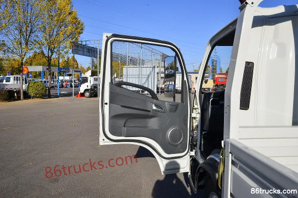 JAC Junling V5 150hp 4X2(6 wheels) 4.22m single-row flatbed light truck (China VI) Cab (1) | 86Trucks