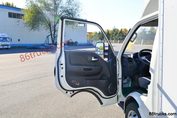 JAC Kaida X5 1.8L 130hp 4X2(6 wheels) Gasoline 3.5m Single-row Van Mini Truck Cab (1) | 86Trucks