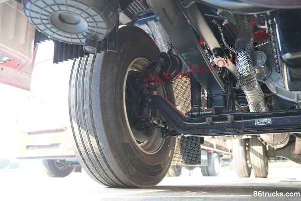 FAW Jiefang Qingdao JH6 Heavy Truck Leading Edition 350hp 4X2(6 wheels) 6.75m AMT Automatic Flatbed Cargo Truck Chassis (2) | 86Trucks