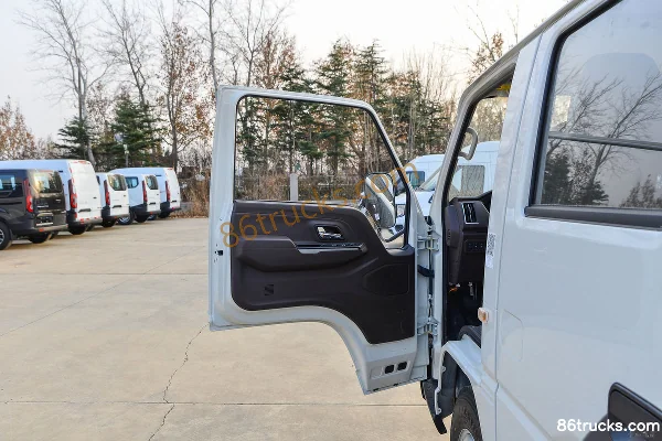 JMC Shunda Narrow Body 122 hp 4X2(6 wheels) 3.265m Double Row Flatbed Light Truck (Hydraulic Brake) (China VI) Cab (1) | 86Trucks