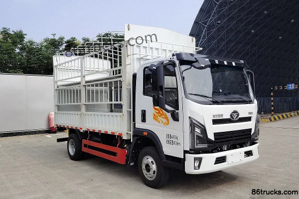 Sinotruk HOWO H3 4.5T 4.15m Single Row Plug-in Hybrid Grain Hauler Light Truck 15.45kWh 4X2(6 wheels) Exterior