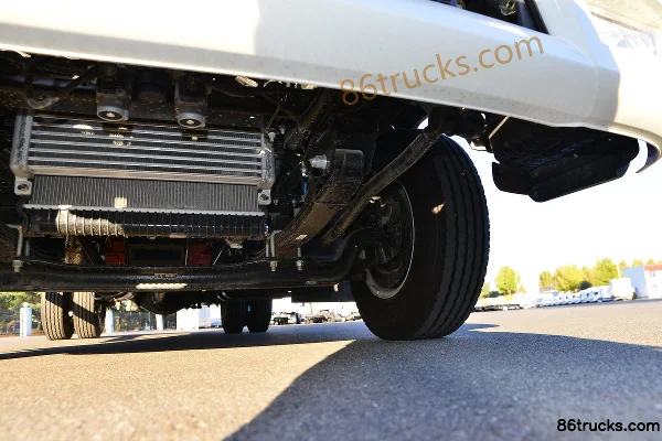 JAC Junling V6 152 ch 4X2(6 roues) 4,015 m camion frigorifique Châssis (3) | 86Trucks