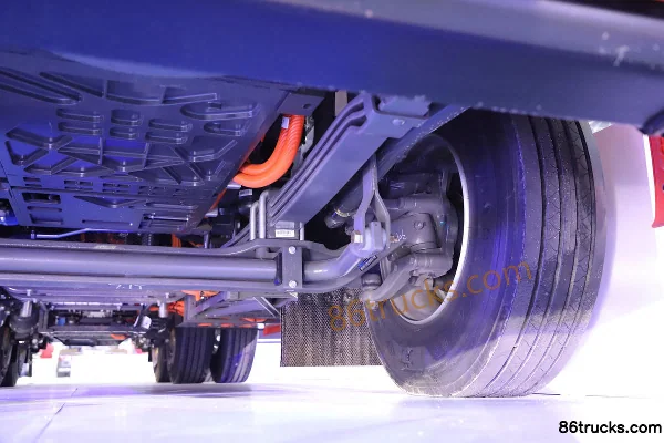 Sitrak SITRAK GX 6X4(10 wheels) fuel cell tractor truck CATL 123kWh Chassis (3) | 86Trucks