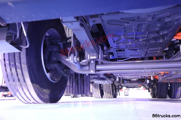 Sitrak SITRAK GX 6X4(10 wheels) fuel cell tractor truck CATL 123kWh Chassis (2) | 86Trucks