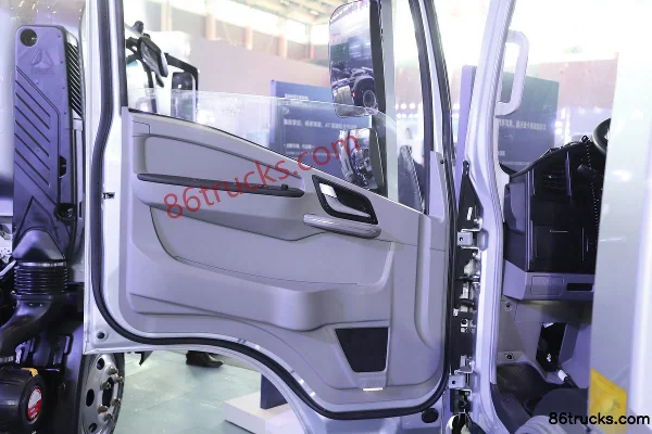 Sinotruk HOWO Tongsheng 170 ch 4X2(6 roues) 4,15 m camion plateau cabine avancée (suspension pneumatique) (2) | 86Trucks