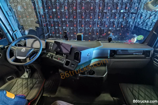Sinotruk Sitrak C9H heavy truck 840 hp 6X4(10 wheels) automatic transmission tractor truck Cab (3) | 86Trucks