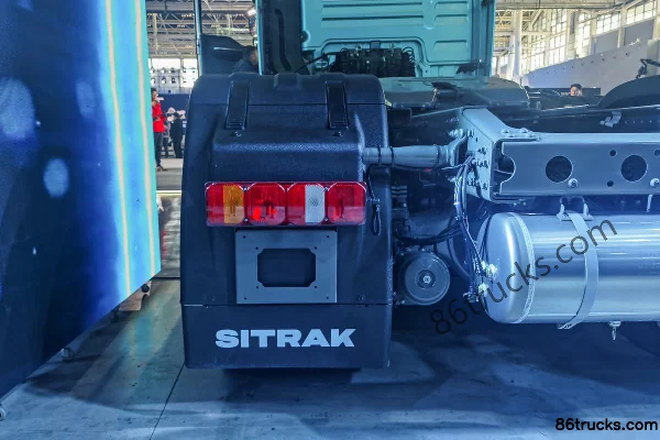 Sinotruk Sitrak C9H heavy truck 840 hp 6X4(10 wheels) automatic transmission tractor truck Chassis (3) | 86Trucks