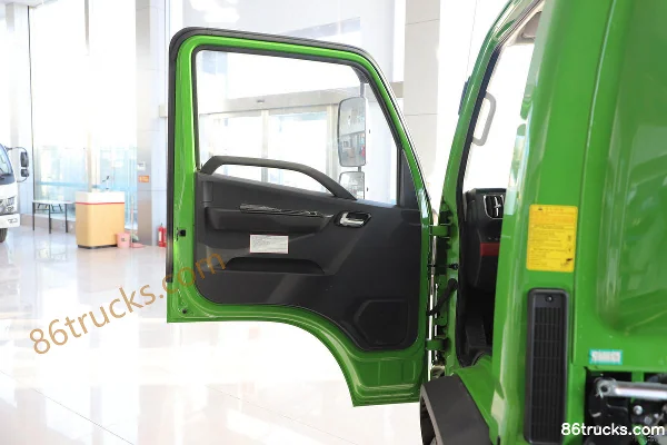 Foton King Kong S1 PLUS 150 hp 4X2(6 wheels) 3.3m dump truck (China VI)(8-speed transmission) Cab (1) | 86Trucks