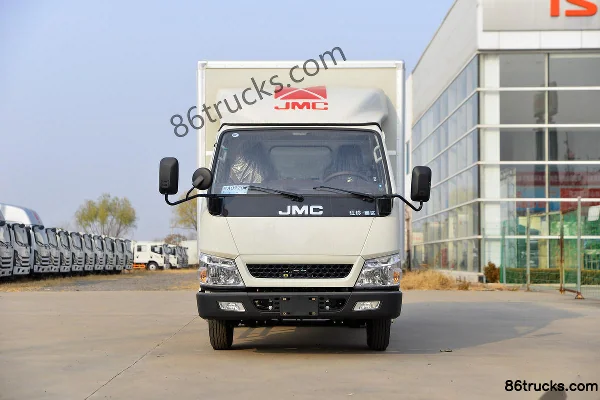 JMC Shunda Small Truck 129hp 4X2(6 wheels) 3.7m Single-Row Box Light Truck Exterior (2) | 86Trucks