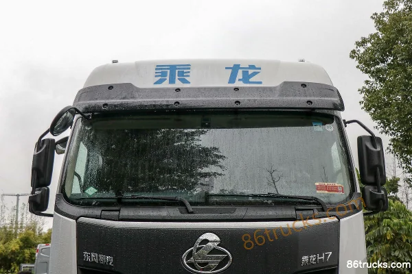 DongfengLiuqi ChenglongH7 version Luhang 580 ch 4X2(6 roues) tracteur routier LNG automatique Extérieur (3) | 86Trucks