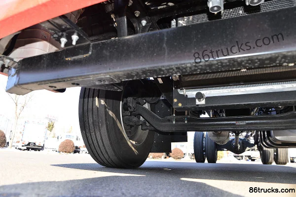 JAC Dewos T9 290hp 4X2(6 wheels) 7.8m Box Cargo Truck Chassis (2) | 86Trucks