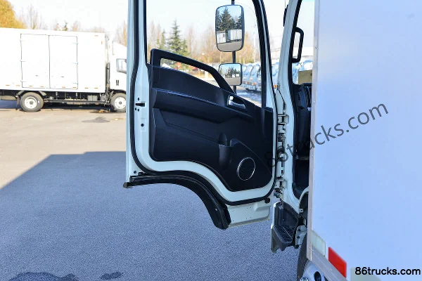 JAC Yunduoduo N6 Luxury 143ch 4X2(6 roues) 4.03m camion frigorifique (China VI) Cabine (2) | 86Trucks