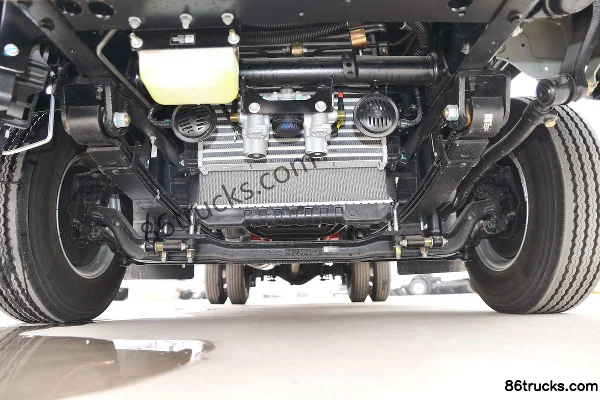 Foton Shidai Linghang M5 152 ch 4X2(6 roues) 4,08 m camion frigorifique Châssis (1) | 86Trucks