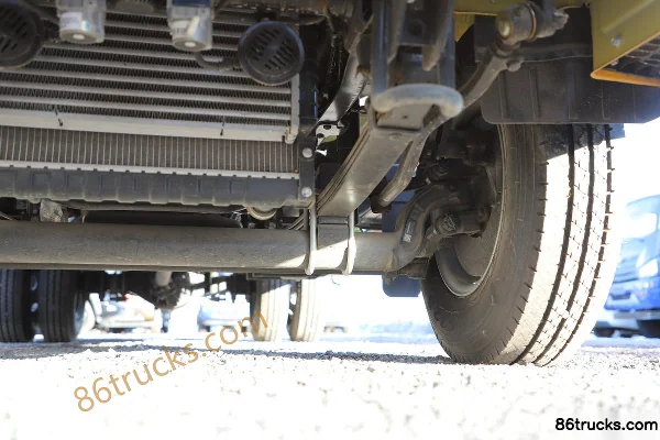 Foton Xiaoyun S PLUS 120hp 4X2(6 wheels) 3.17m Double Row Flatbed Light Truck (China VI) Chassis (3) | 86Trucks