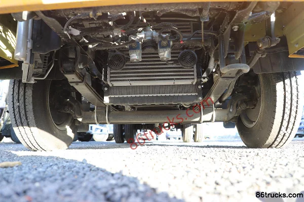 Foton Xiaoyun S PLUS 120hp 4X2(6 wheels) 3.17m Double Row Flatbed Light Truck (China VI) Chassis (1) | 86Trucks