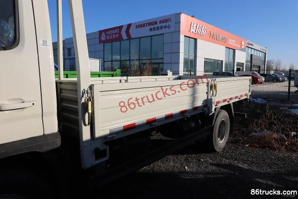 Foton Xiaoyun S PLUS 131hp 4X2(6 wheels) 4.18m Single Row Flatbed Light Truck (China VI) Body (1) | 86Trucks
