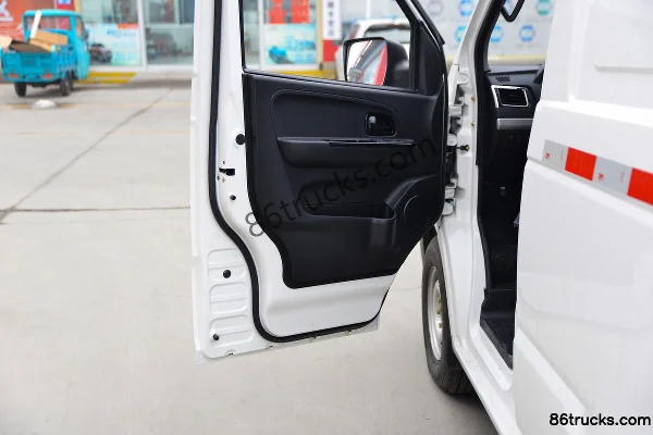 Foton Times EV6 Standard Fast Charge Version 3.2T 2-Seat 4.89m Pure Electric Enclosed Van (EVE) 41.86kWh Cab (2) | 86Trucks