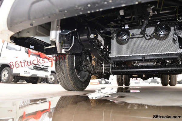 Foton Times Pilot S1 2.0L 144hp 4X2(6 wheels) Gasoline 3.19m double-row flatbed mini truck Chassis (2) | 86Trucks