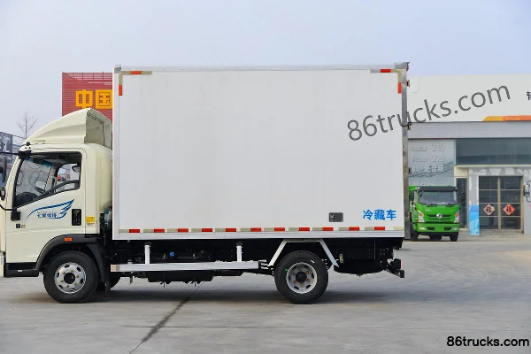 Sinotruk HOWO Hanvo 160hp 4X2(6 wheels) 4.1m refrigerated truck (China VI) Body (2) | 86Trucks